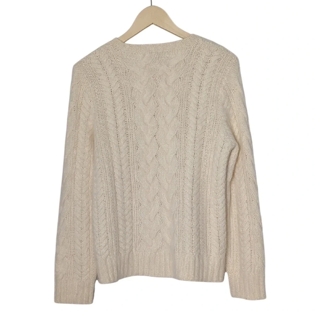 J. Crew Handknit Cozy Cream Cable Knit Sweater Wool‎ Angora Quiet Luxury Small